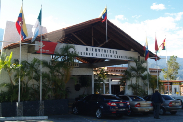 Empresarios en Mérida instan a la creación de nuevas rutas aéreas y apertura del aeropuerto local