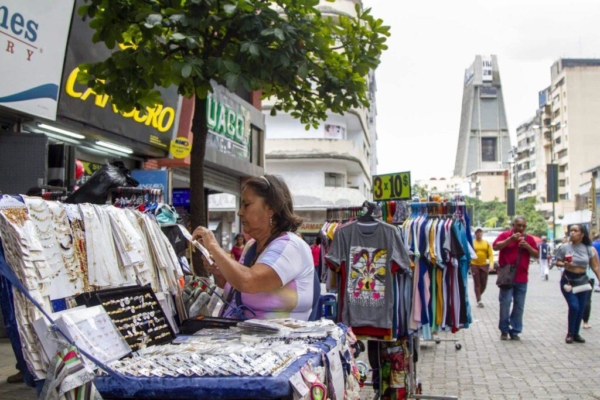 Atraem: comerciantes informales perciben ingresos superiores a los US$200 al mes