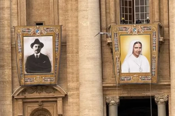 #Atentos: 19 y 20 de octubre serán Días de Júbilo Nacional no laborables por actos de canonización
