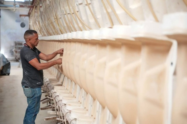 Reactivan la empresa Sanitarios Maracay: Invertirán más de US$ 5,83 millones para recuperar líneas de producción