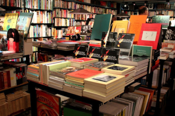 Venta de textos escolares descendió un 30%, según la Cámara Venezolana del Libro