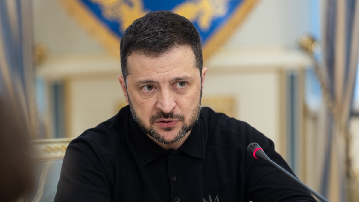 Zelenski pide sancionar a todas las petroleras rusas, refinerías y la ‘flota fantasma’