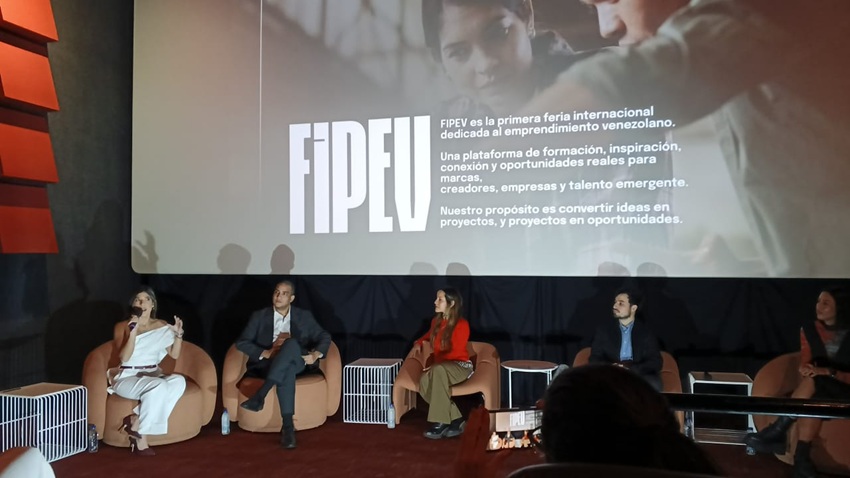 Inicia la FIPEV 2025 como vitrina del emprendimiento local con sabor a creatividad
