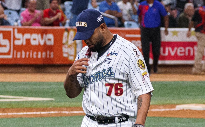 Leones del Caracas vive una crisis dentro y fuera del terreno