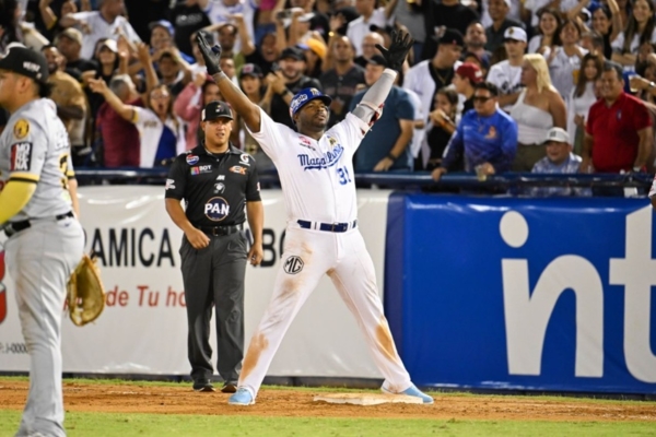 Navegantes del Magallanes dejó tendido a Leones del Caracas