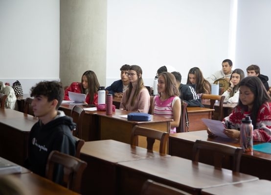 Monteávila, IESA y Los Arcos se unen para formar a los emprendedores del futuro