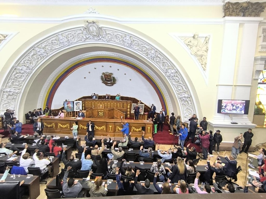 AN aprob&oacute; por unanimidad Ley para Garantizar las Libertades de Navegaci&oacute;n y Comercio frente a la Pirater&iacute;a