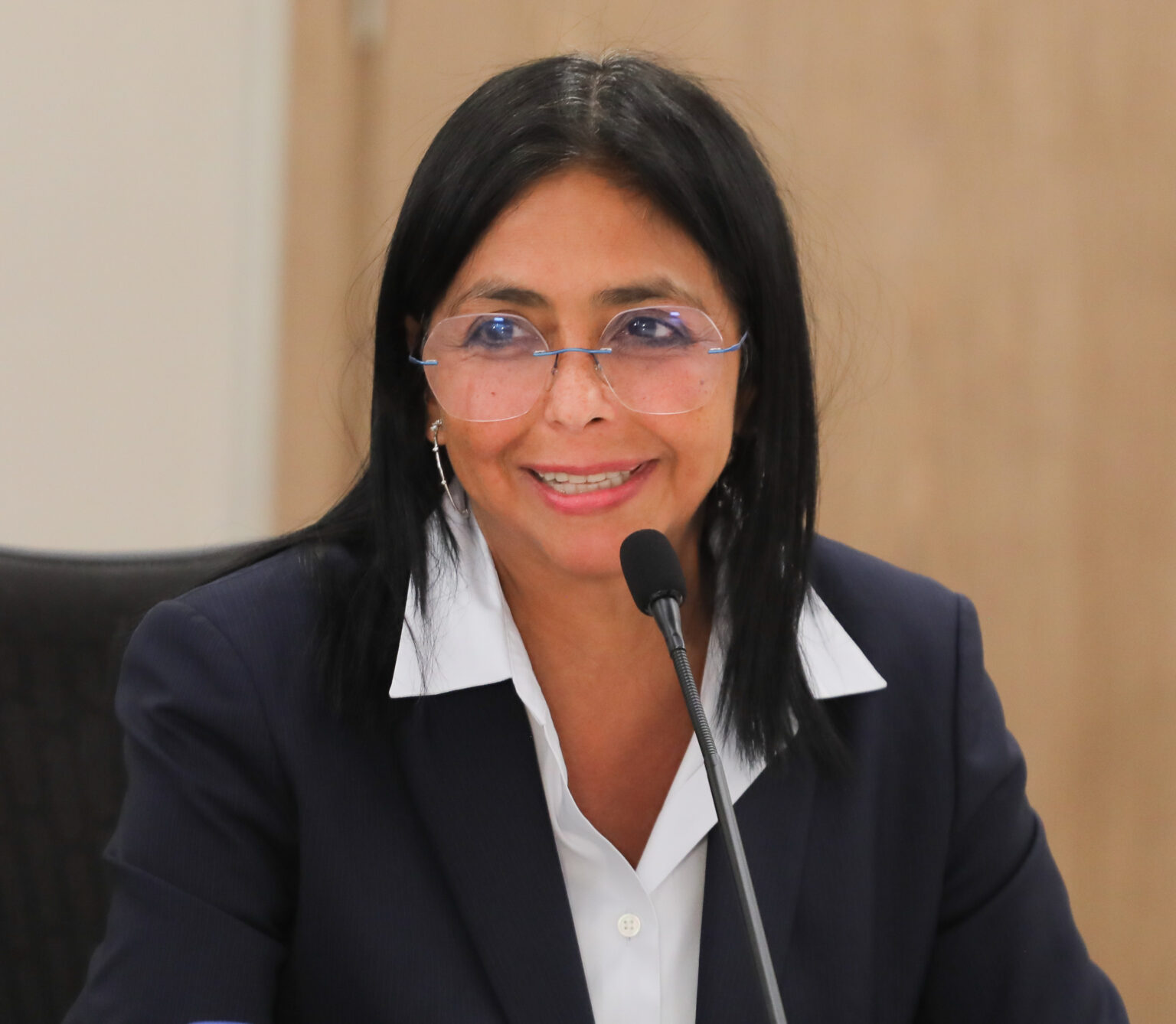 Delcy Rodr&iacute;guez: ingresaron al pa&iacute;s los primeros US$300 millones por venta de petr&oacute;leo