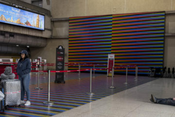 #Claves: Pasajeros pagan altos costos por el aislamiento a&eacute;reo impuesto a Venezuela