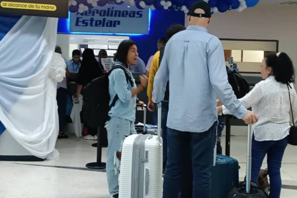 En 48,5% incrementaron los usuarios en aeropuerto de la frontera con Colombia ante suspensión de vuelos