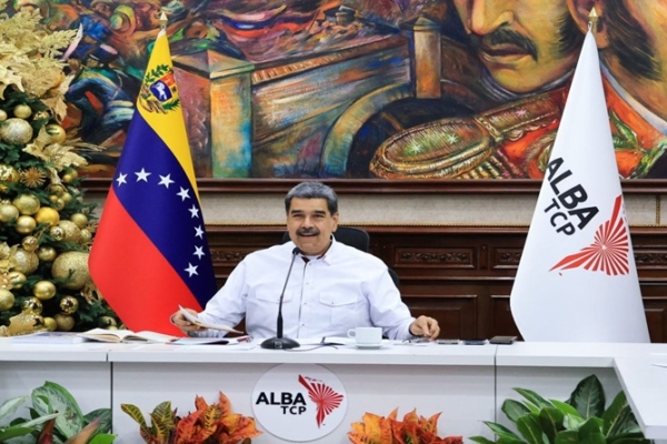 Maduro plante&oacute; a pa&iacute;ses del ALBA &laquo;resistencia unida, popular y prolongada&raquo; contra amenaza de EEUU
