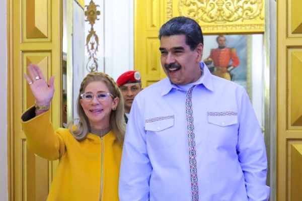 Presidente Maduro dese&oacute; Feliz Navidad a los venezolanos y dijo que este &laquo;es el tiempo del renacer de Venezuela&raquo;