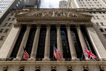 Los grandes bancos de inversi&oacute;n proyectan qu&eacute; pasar&aacute; en Wall Street este a&ntilde;o