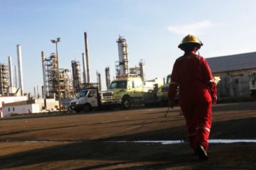 Afirman que existe un d&eacute;ficit de al menos 5.000 profesionales petroleros en Venezuela