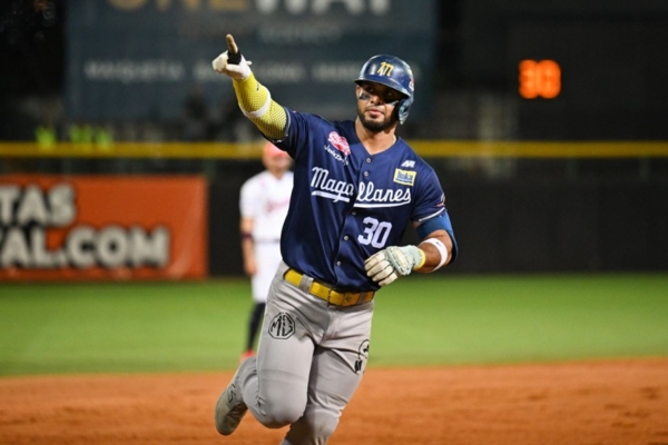 Navegantes del Magallanes peg&oacute; con fuerza el primero de la Gran Final de la LVBP