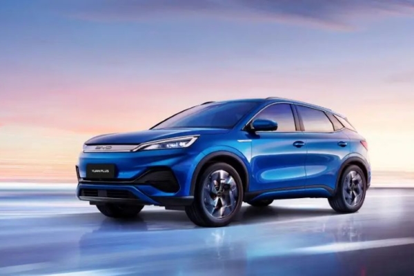 Gigante chino BYD bati&oacute; r&eacute;cord mundial al vender 2,26 millones de veh&iacute;culos el&eacute;ctricos en 2025