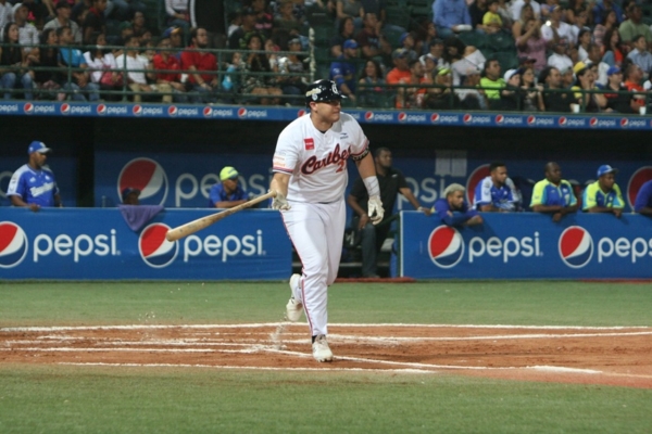 Caribes se mont&oacute; en la cima del Round Robin de la LVBP