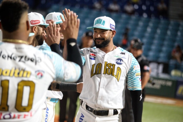 Caribes y Bravos sacaron la fibra oriental para doblegar a Navegantes y &Aacute;guilas en el Round Robin
