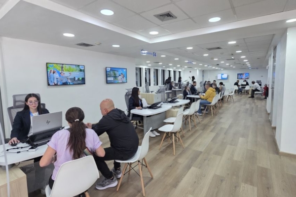 Movistar supera los 10 millones de clientes e implanta nuevo modelo de atenci&oacute;n integral