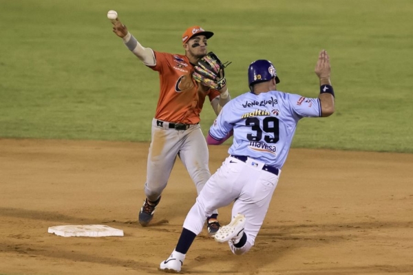 Caribes se creci&oacute; y traslada la serie final a Puerto La Cruz