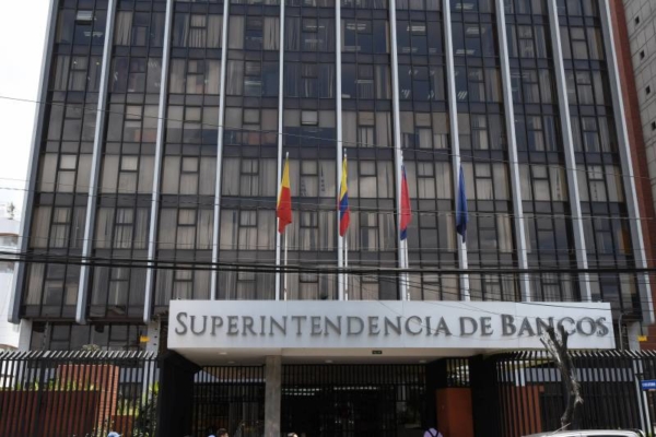 Superintendencia de Bancos de Ecuador detect&oacute; 68 &laquo;bancos fantasma&raquo; en el pa&iacute;s en un a&ntilde;o
