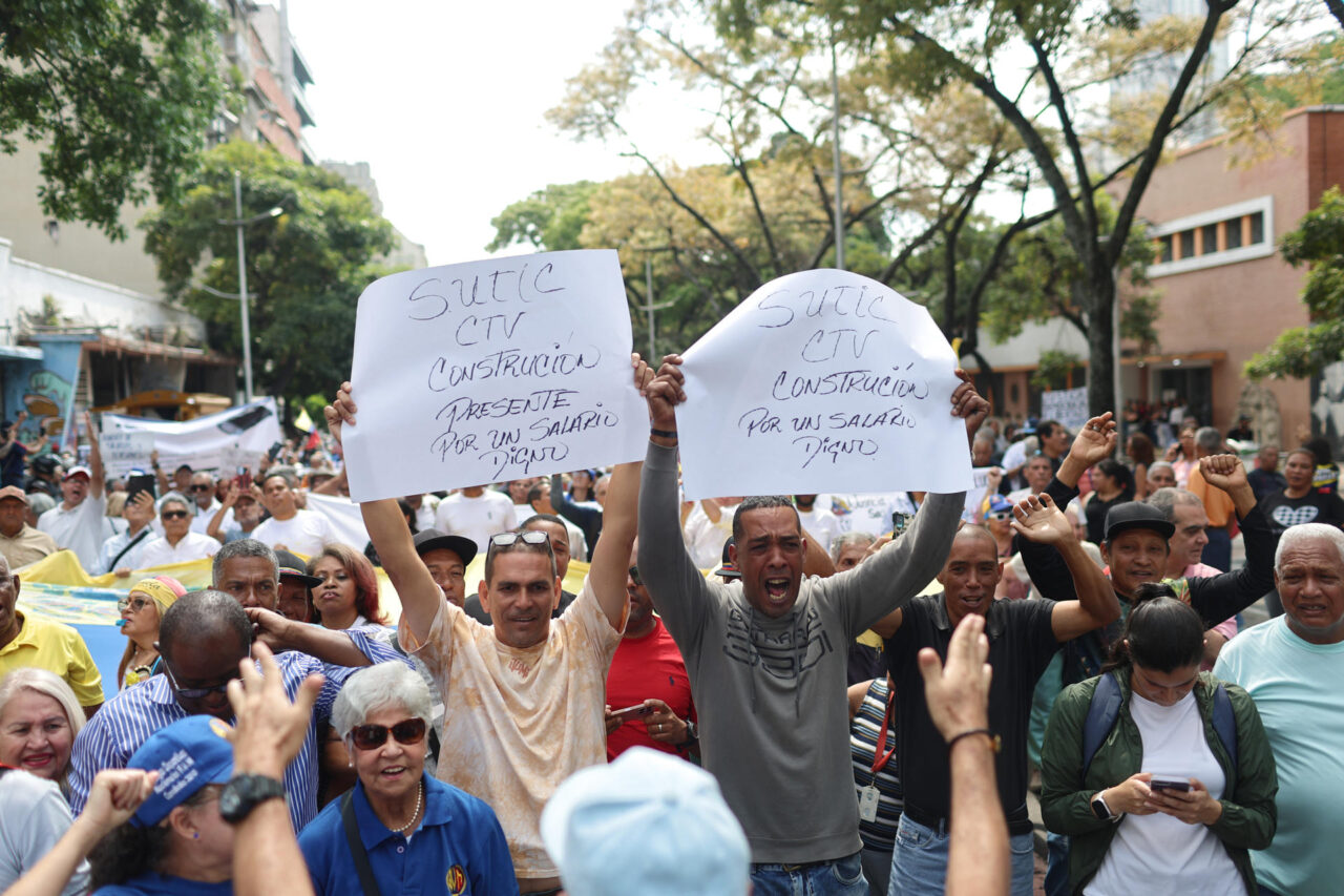 Gu&iacute;a m&iacute;nima: Todo lo que necesita saber sobre el ajuste del ingreso m&iacute;nimo y las pensiones