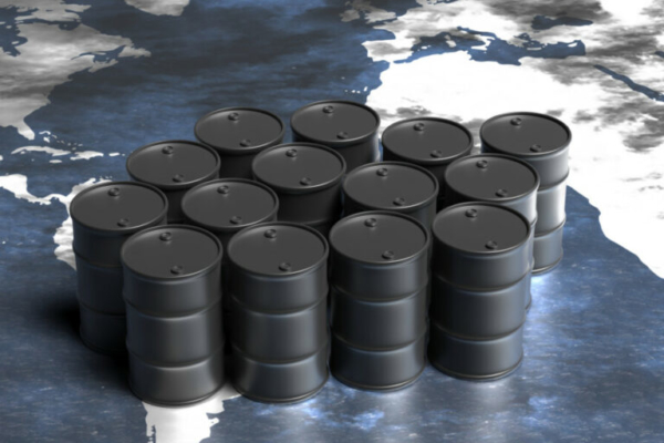 Data oficial: producci&oacute;n petrolera subi&oacute; 97.000 bpd en febrero hasta 1.021.000 barriles diarios