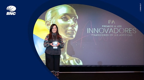 BNC recibe en Miami el Premio Pa&iacute;s Platino 2026 por su ecosistema para emprendedores