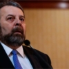 Delcy Rodr&iacute;guez propone a diputado Timoteo Zambrano como nuevo embajador ante Espa&ntilde;a