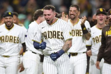 Padres de San Diego rompe r&eacute;cord al ser vendido por US$ 3,9 mil millones