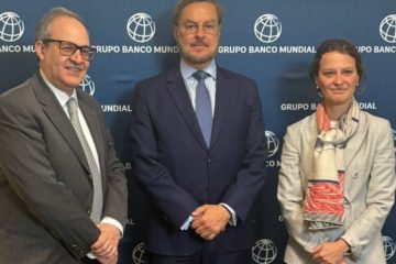 F&eacute;lix Plasencia se re&uacute;ne con representantes del Banco Mundial: &ldquo;se abre oportunidad para atraer inversi&oacute;n&rdquo;
