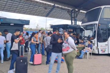 Se movilizaron m&aacute;s de dos millones de temporadistas en el inicio de Semana Santa, afirma Ministerio de Transporte