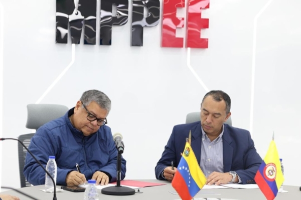 Venezuela y Colombia firman un acuerdo para reactivar la conexi&oacute;n de energ&iacute;a el&eacute;ctrica