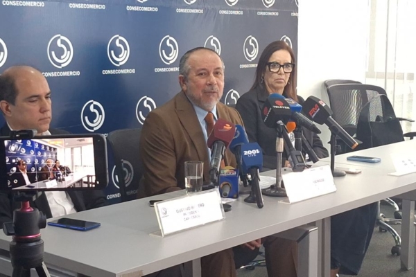 Consecomercio: Carga tributaria absorbe entre 57% y 60% de la ganancia bruta de las empresas