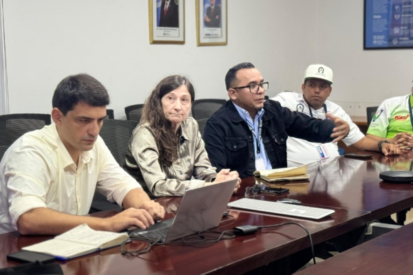 Panaftosa, Min-Agricultura, Funvessa e Insai sellan Plan Operativo de Vacunaci&oacute;n de la Fiebre Aftosa