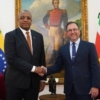 Venezuela y Surinam eval&uacute;an cooperaci&oacute;n en &aacute;reas de turismo, pesca, transporte y energ&iacute;a
