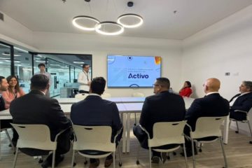 Activo Banco Universal muestra las fortalezas de su ecosistema digital en encuentro con Cavecom-e