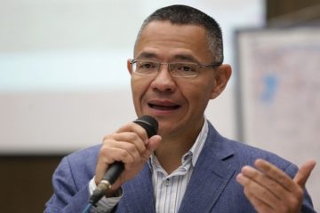 AN autoriza la designaci&oacute;n Ernesto Villegas como embajador ante la Unesco