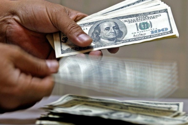 #Exclusivo: Dep&oacute;sitos en divisas se elevaron a 35,92% de las captaciones bancarias en abril
