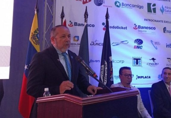 Consecomercio urge reforma legal para que empresas privadas puedan generar y comercializar electricidad
