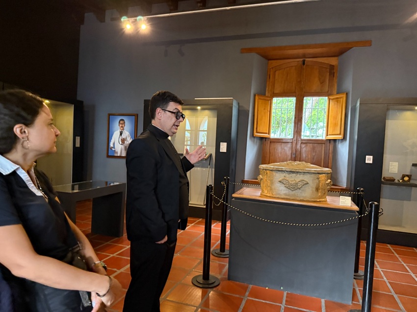 El corazón histórico de Caracas se fortalece: Bancamiga se une a la protección del Museo Sacro y el Archivo Arquidiocesano