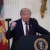 Trump afirma que Ir&aacute;n est&aacute; &laquo;acabado&raquo; y que no recibir&aacute; &laquo;ni diez centavos&raquo; de EEUU