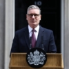 El primer ministro brit&aacute;nico, Keir Starmer, anuncia su dimisi&oacute;n
