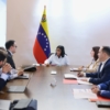 Delcy Rodr&iacute;guez se re&uacute;ne con el Gabinete Econ&oacute;mico: eval&uacute;an pol&iacute;ticas p&uacute;blicas para la recuperaci&oacute;n econ&oacute;mica