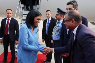 Delcy Rodr&iacute;guez lleg&oacute; a la India: Fortalecer&aacute; las relaciones diplom&aacute;ticas, comerciales y de cooperaci&oacute;n