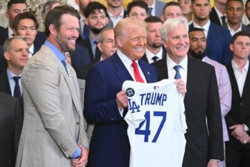 Donald Trump pide un tope salarial para los equipos de la MLB