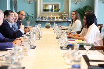 Venezuela eval&uacute;a oportunidades de inversi&oacute;n para el Sistema El&eacute;ctrico Nacional con Essar Group de India