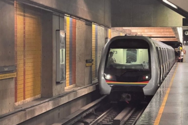 Restablecen servicio de metro en Caracas, Maracaibo y Valencia tras terremotos