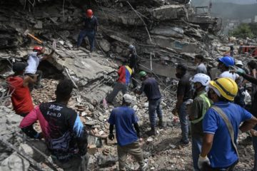 #Cr&oacute;nica: La b&uacute;squeda de desaparecidos contin&uacute;a a un mes de la devastaci&oacute;n