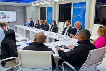 Conatel se reuni&oacute; con representantes de SpaceX: Buscan formalizar el servicio e impulsar nuevos canales de conectividad